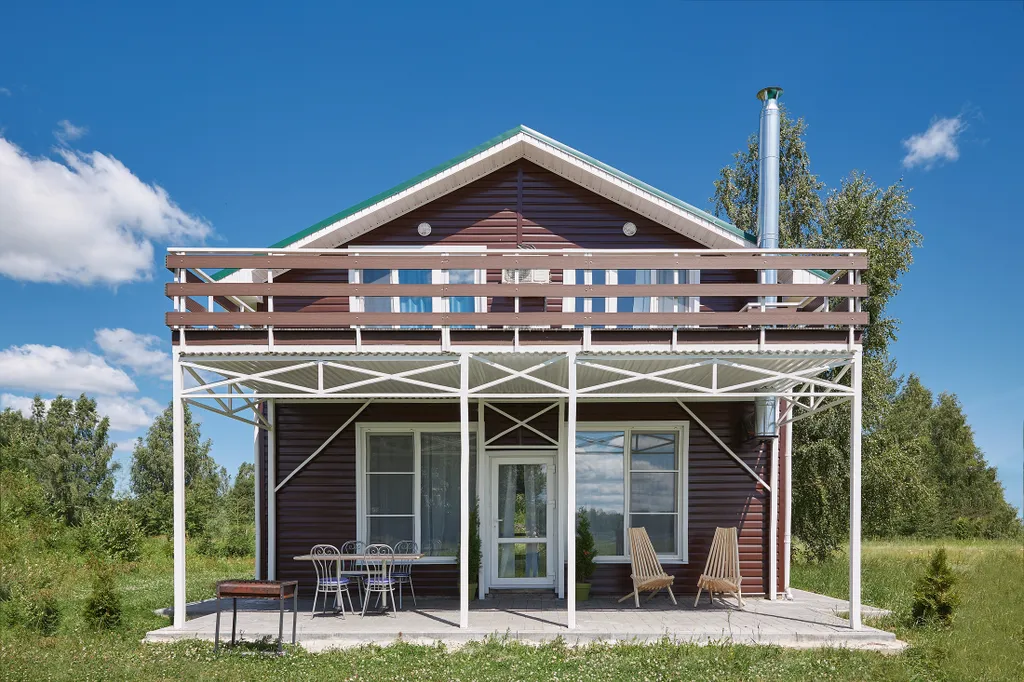 Домик у озера Тасканка