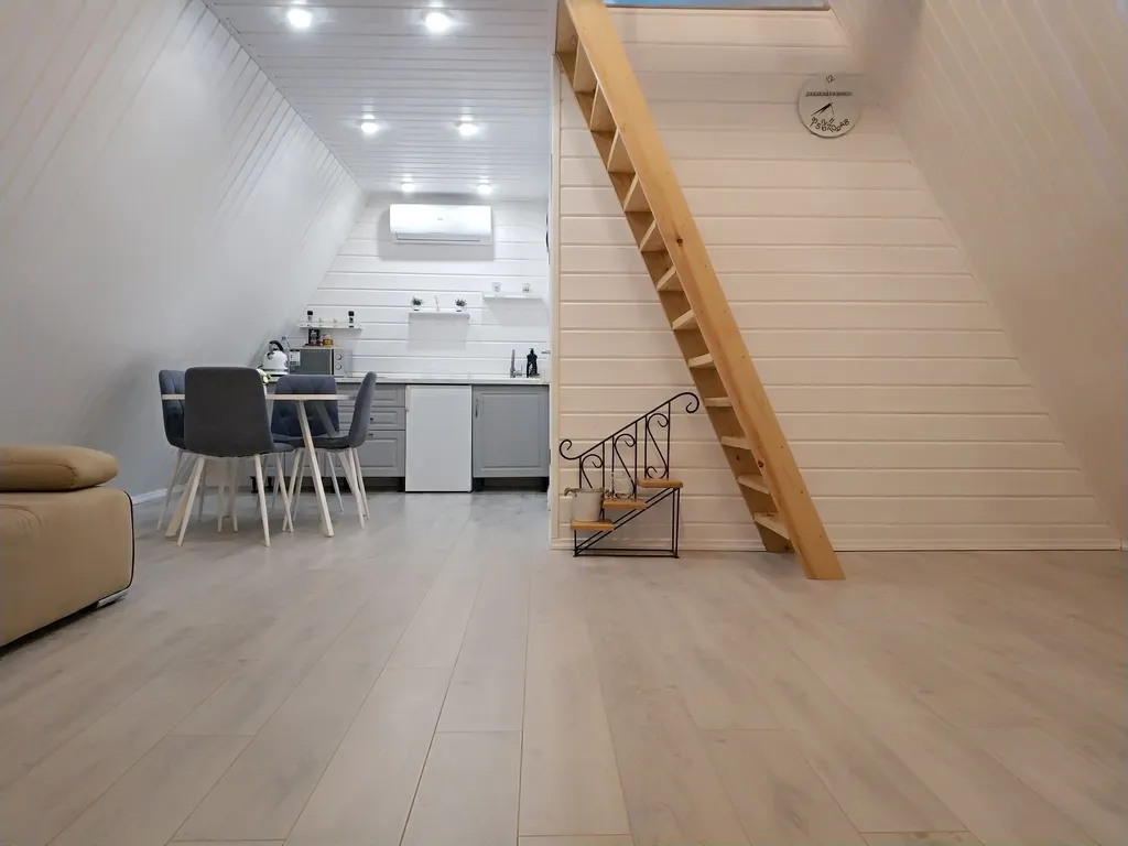 А-фрейм у леса