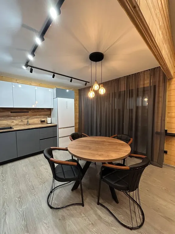 Коттедж Коттедж с террасой в Яхроме для 9 гостей — Лобня