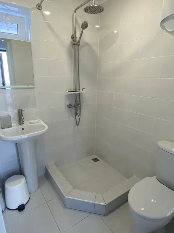 Уютный номер в 15 минутах ходьбы от моря и центра города