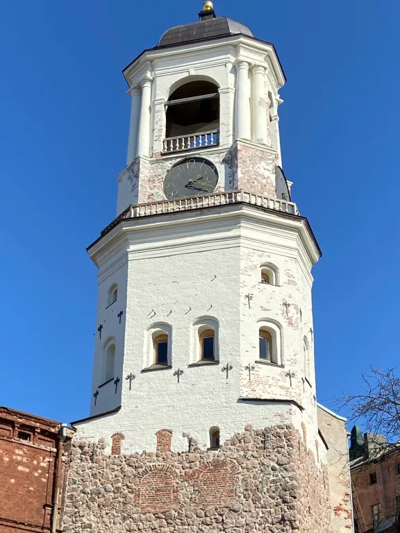 Квартира Студия в самом сердце исторического города — аренда посуточно в Выборг