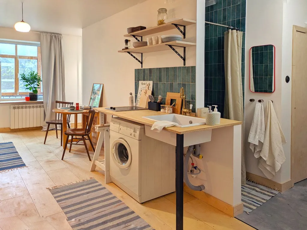 Уютная арт-квартира с душой, винтажем и видом на сквер