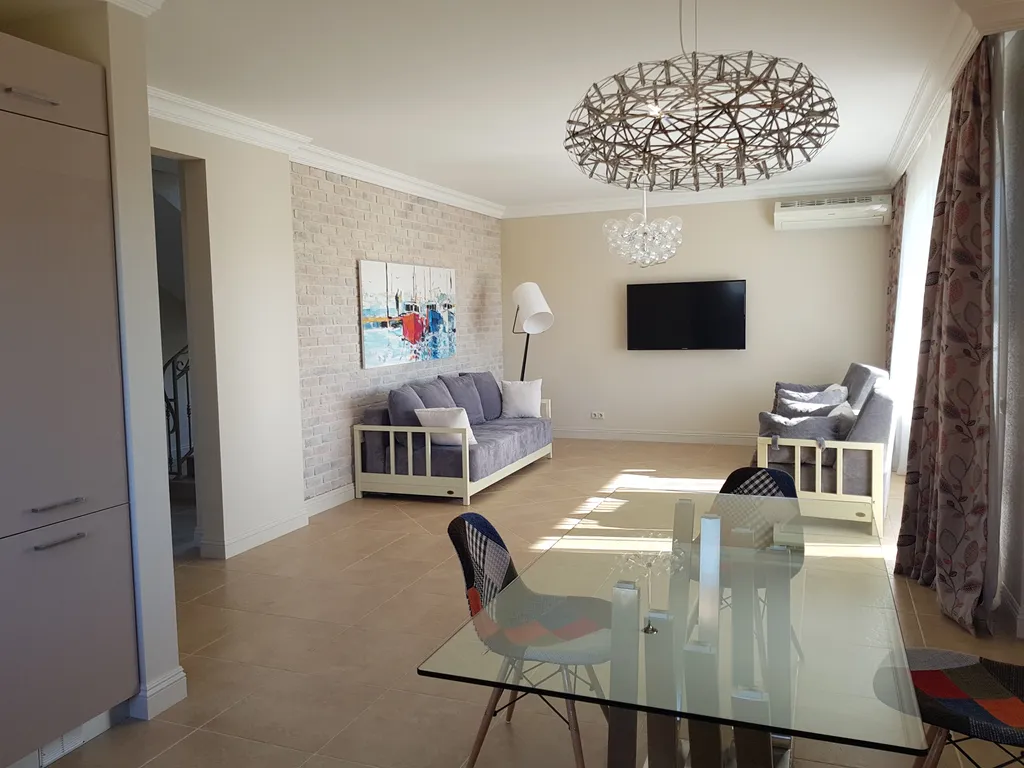 Коттедж Вилла на 3 линии от моря — аренда посуточно в За Родину