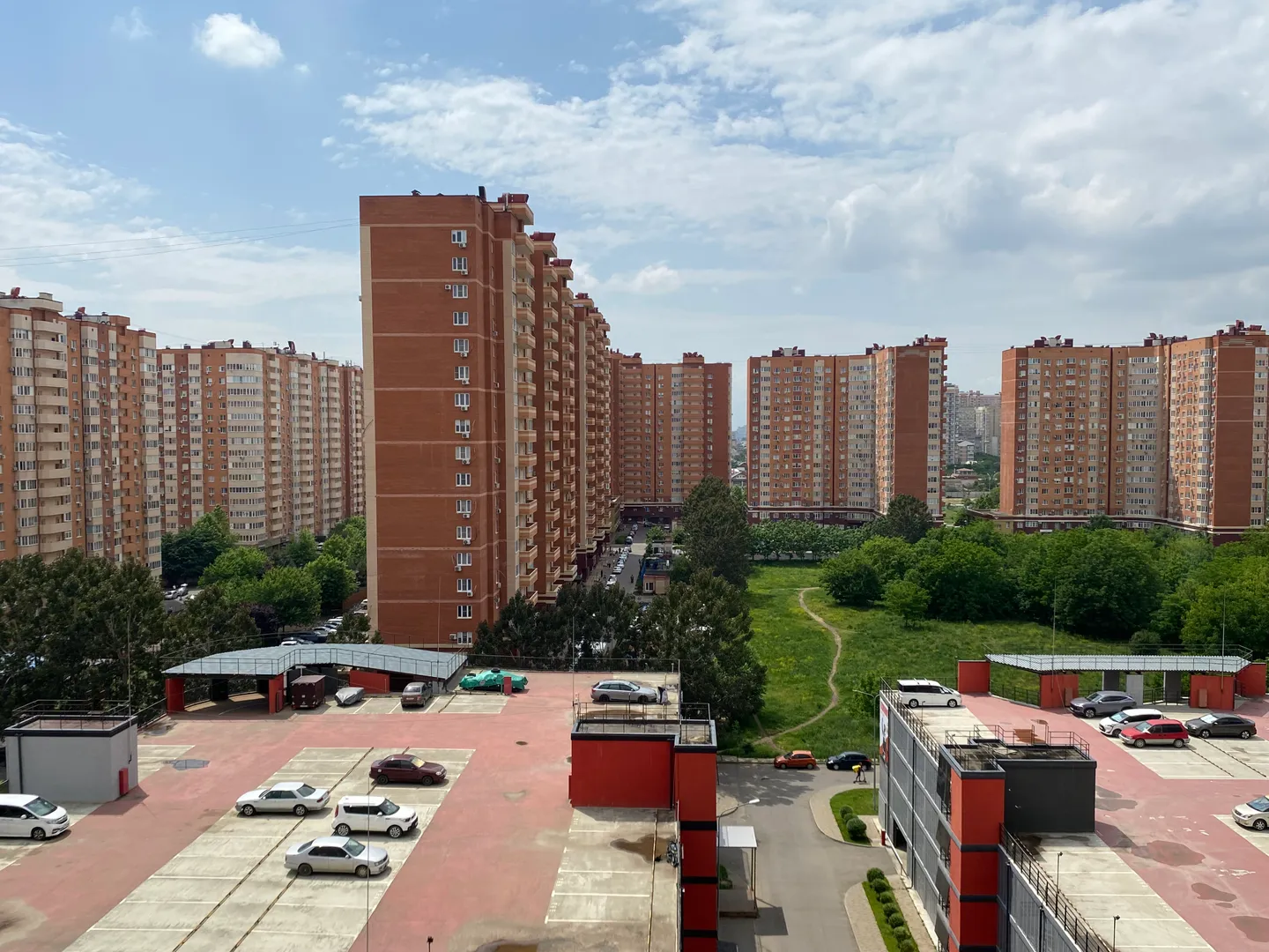 Фото