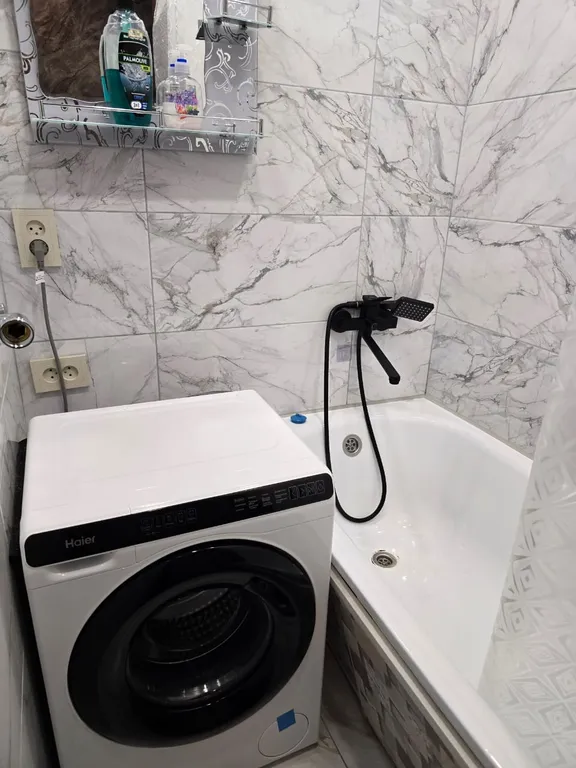 Комфортная двухкомнатная квартира в центре Магадана