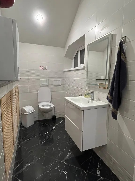 4-комнатный Дом