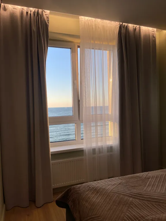 2-х комнатный апартамент с прямым видом на море