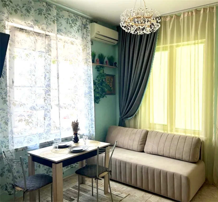 Квартира Квартира Уютная студия в хорошем месте по приятной цене — Сириус