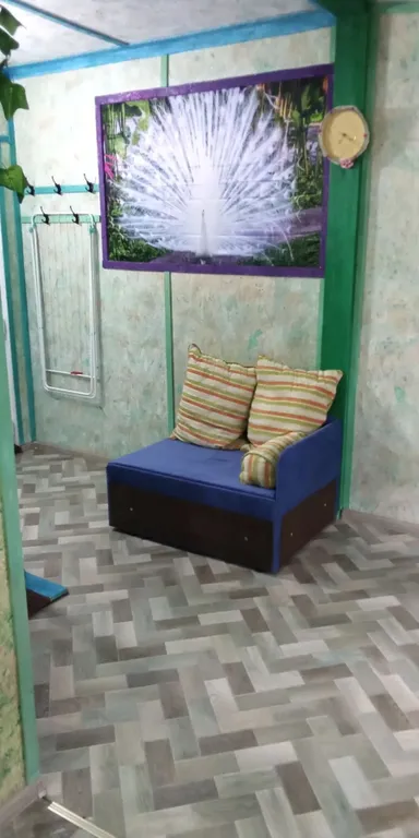 Уютный дом в тихом месте в лесу