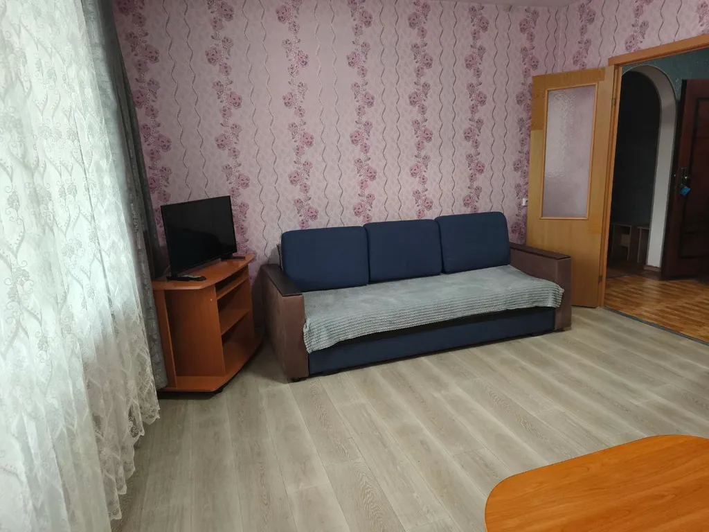 Квартира Квартира 2-комн. неподалеку от ТРЦ Планета, ЖК Иннокентьевский — Красноярск