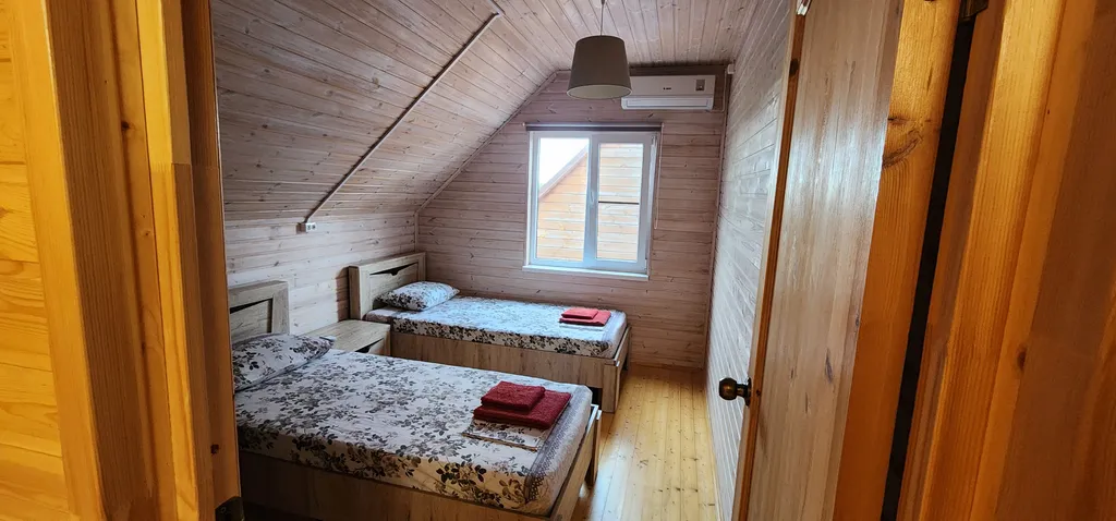 Коттедж Дом с бассейном — Кучугуры