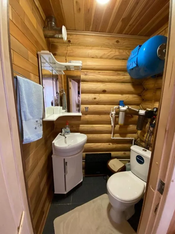 Семейный уютный гостeвoй дом на воде