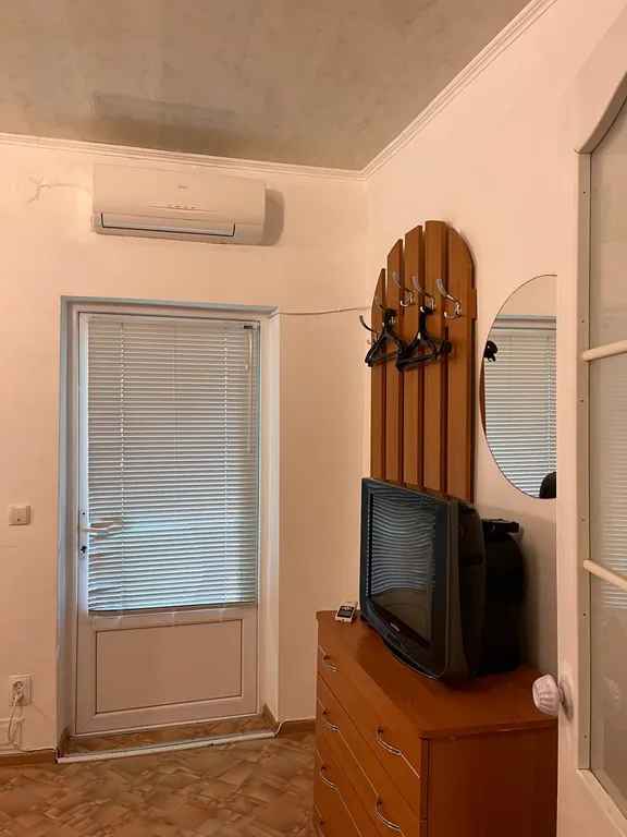 Коттедж Домик с двориком в центре — Судак