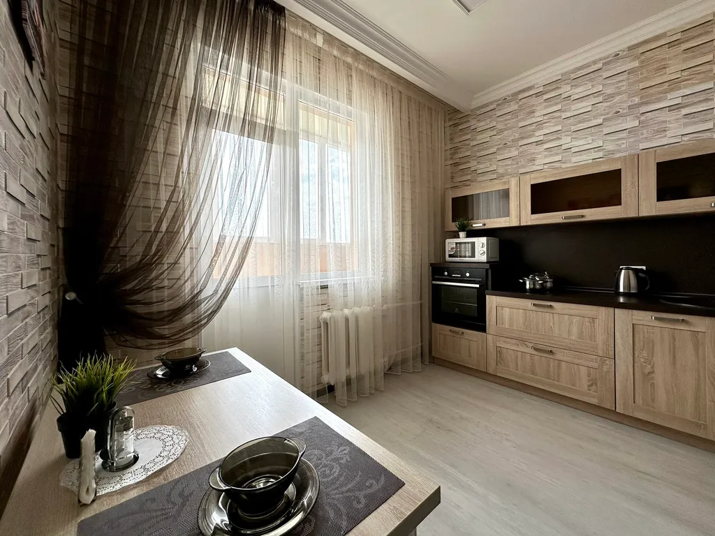 2-комнатная квартира рядом с СКК Оренбуржье