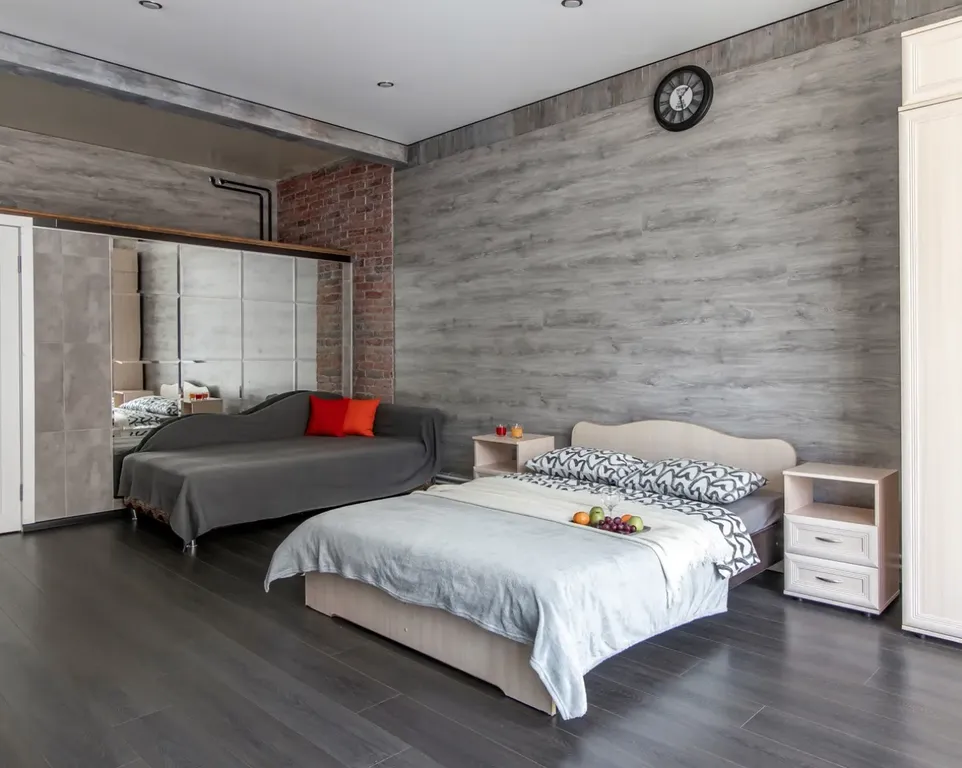 Дизайнерская двухуровневая квартира на Невском