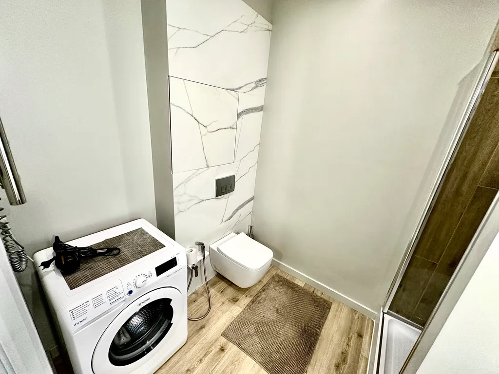 Квартира Дизайнерская 2-комнатная квартира с видом на Москву-сити — Москва