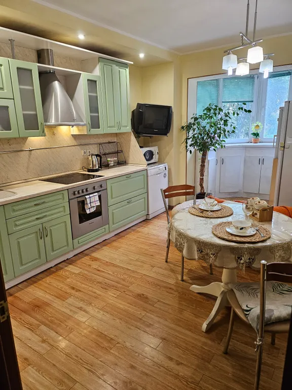 Квартира Уютная евротрешка — аренда посуточно в Южно-Сахалинск