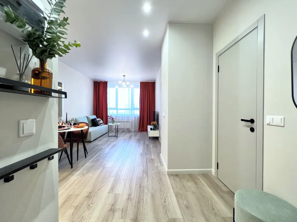 Трешка у аквапарка с панорамным видом на реку