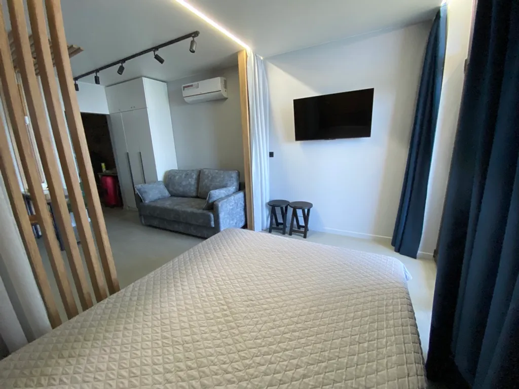 Апарт с видом на море и горы с подогреваемым бассейном и барбекю зоной