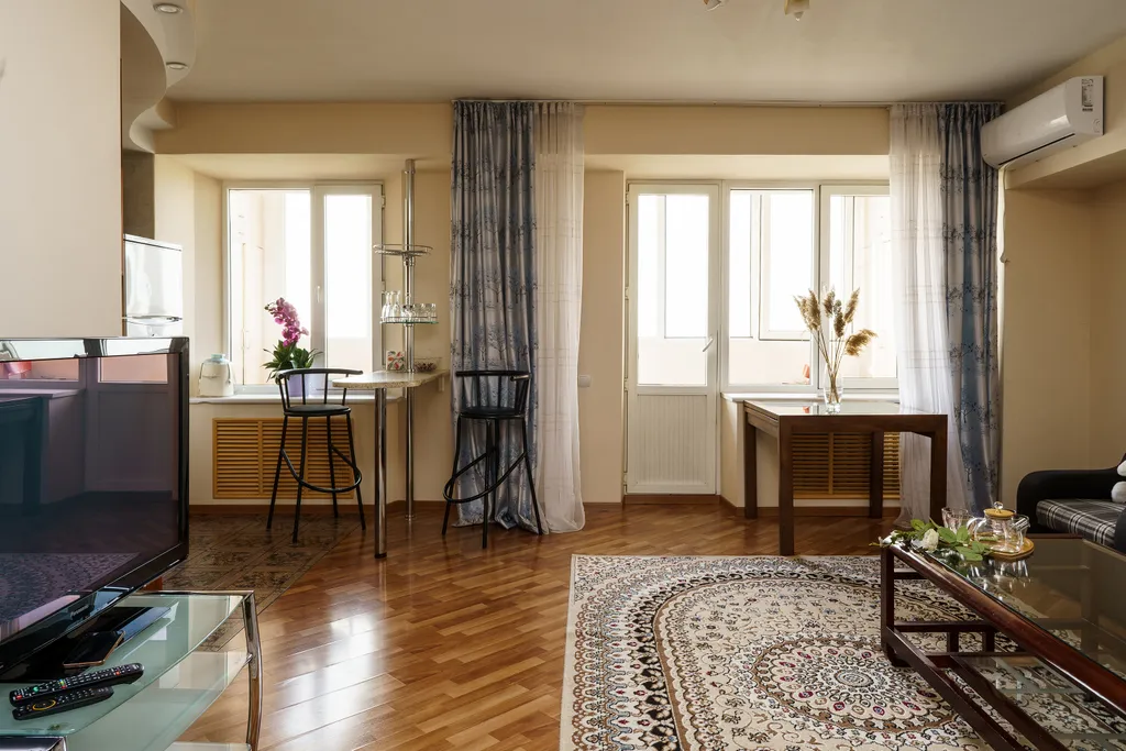 Двухкомнатная квартира рядом с Арбатом