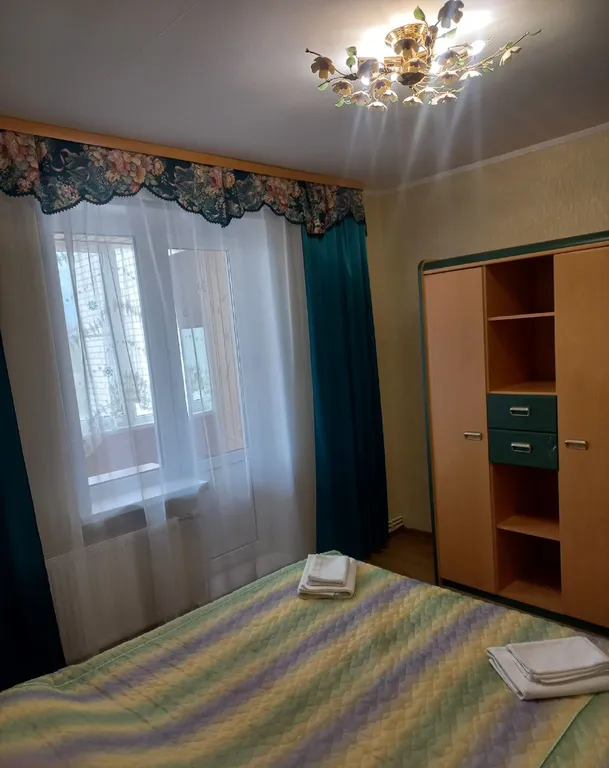 4-комнатная Квартира