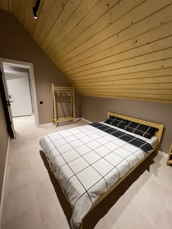 Уникальный барнхаус с купелью сауной и домашним кинотеатром