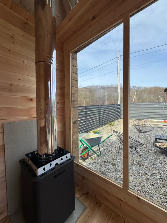 Дом с бассейном и баней