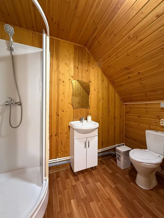 Дом для мероприятий и праздников до большой компании