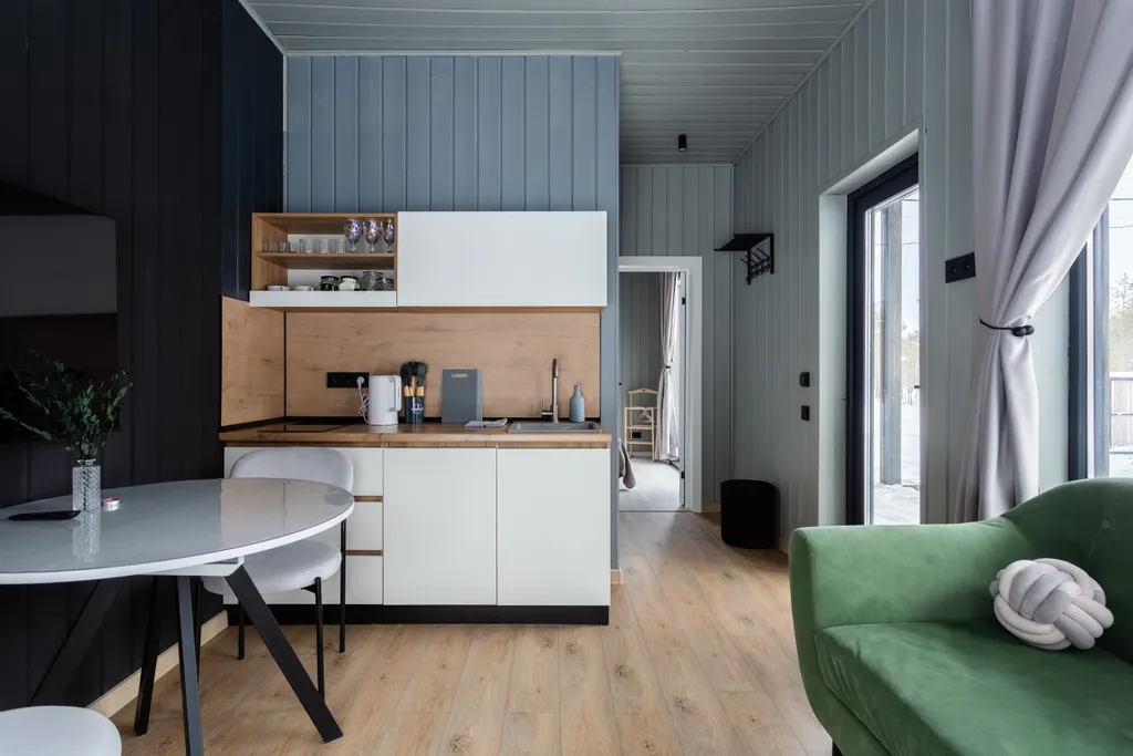 Уютный домик среди сосен