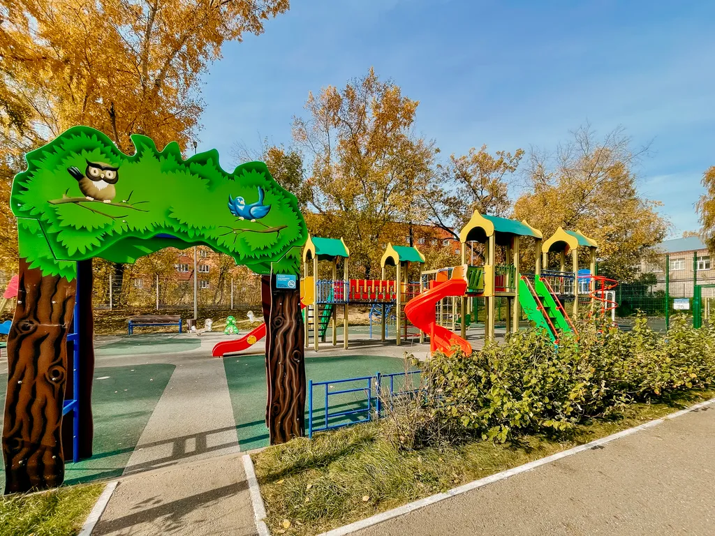 Уютная с современным ремонтом квартира напротив зоопарка