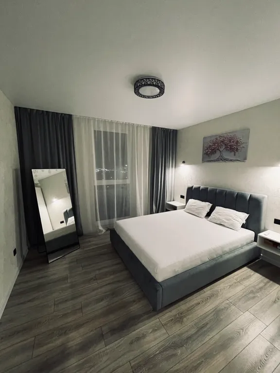 Новая двухкомнатная квартира в центре