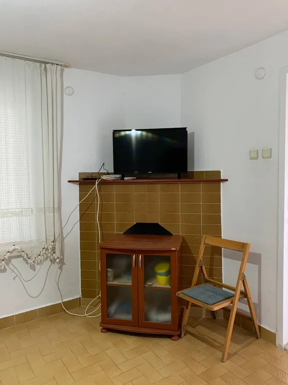 Вилла на первой линии моря