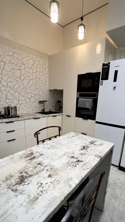 Современная квартира в центре Владикавказа с отдельным входом