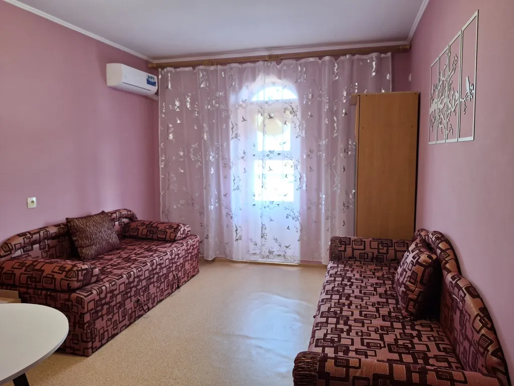 Квартира Комната с балконом видом на море — аренда посуточно в Мысовое