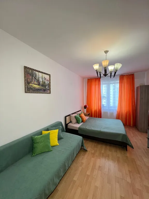 Квартира Уютная квартира в первом доме от метро — Екатеринбург