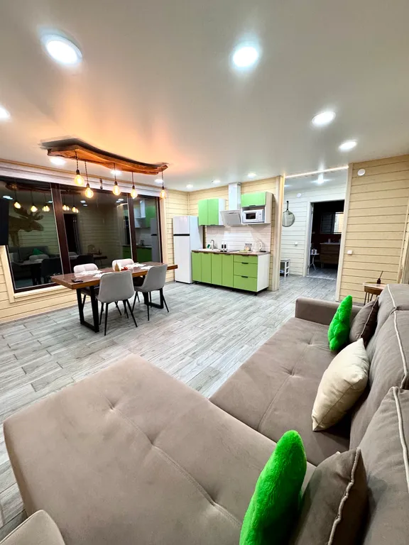 Уютный гостевой дом в лесном просторе