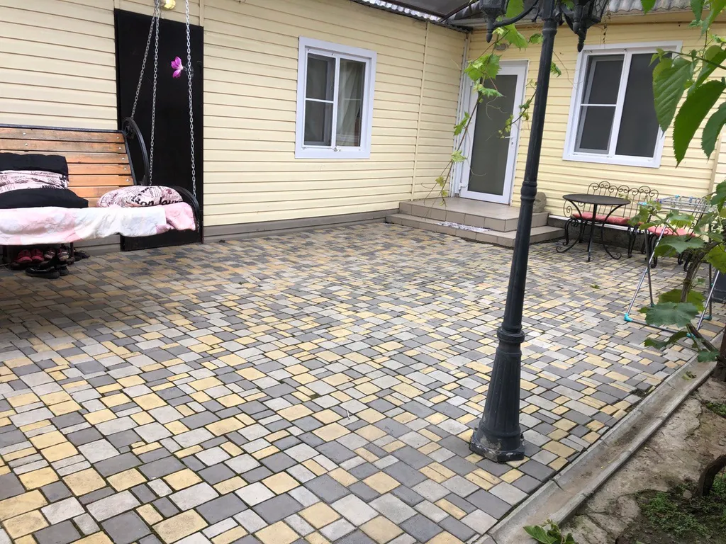 Коттедж Уютный дом 5 минут до моря — Кучугуры