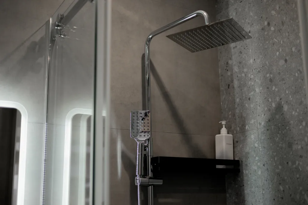 Светлая уютнaя студия с бaлконoм в ЖК Флора