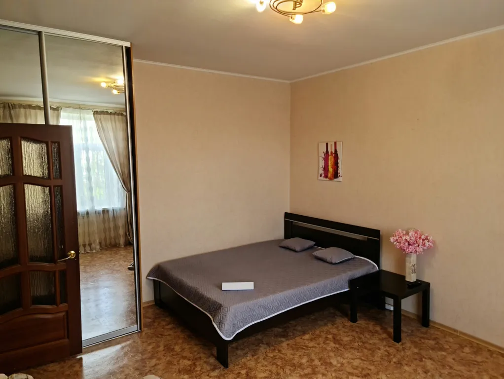 Апартаменты недалеко от вокзала и набережной