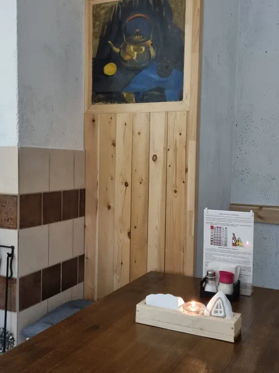 Дом и теннисный корт, сауна, камин недалеко от реки Москвы