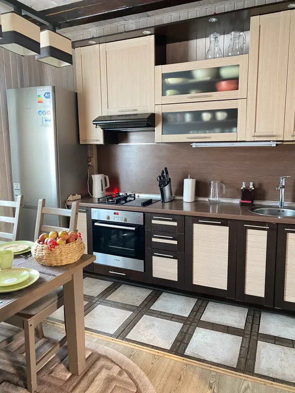 Загородный дом с баней и беседкой