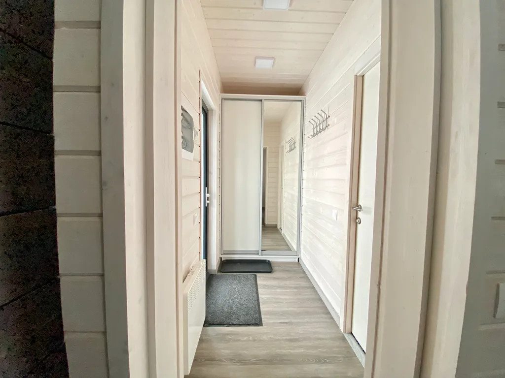 Коттедж Новый комфортабельный дом для отдыха на берегу лесного озера Маролампи — Санкт-Петербург