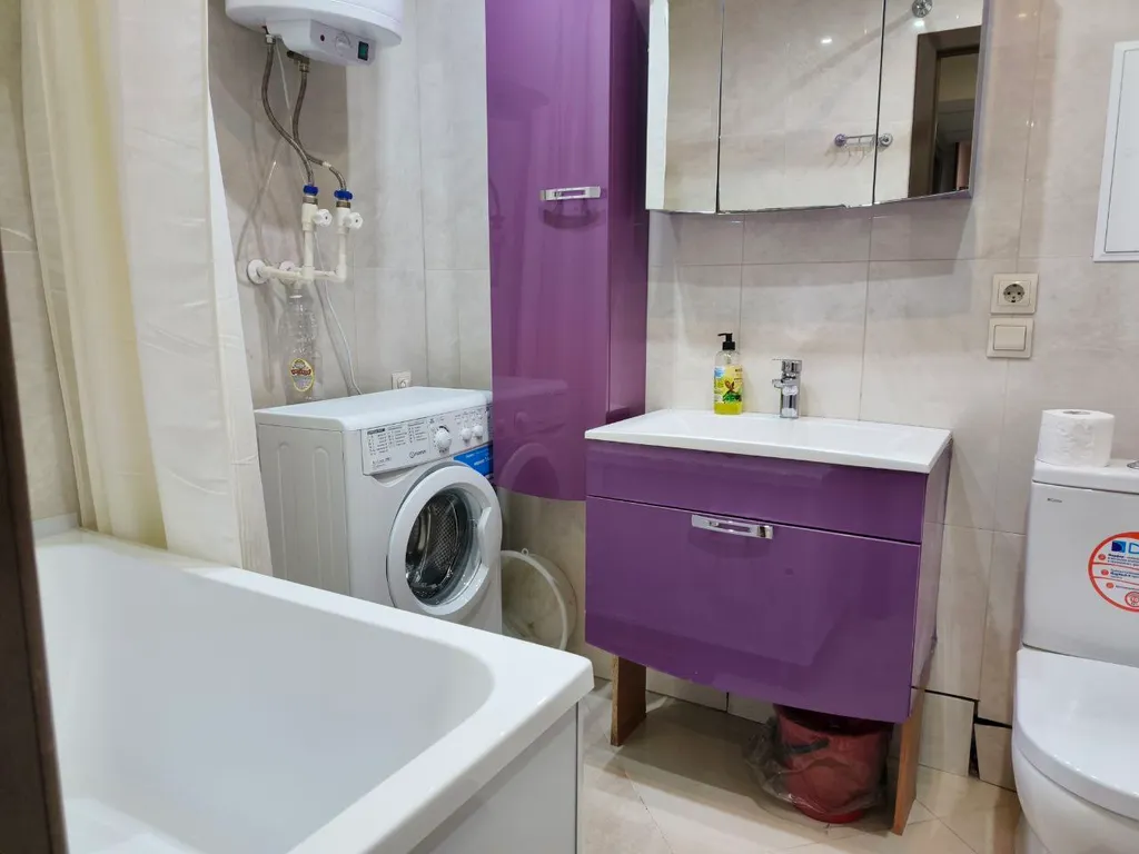 2 комнатная квартира в центре