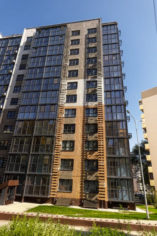 Просторная квартира в новостройке — аренда посуточно в Мариуполь