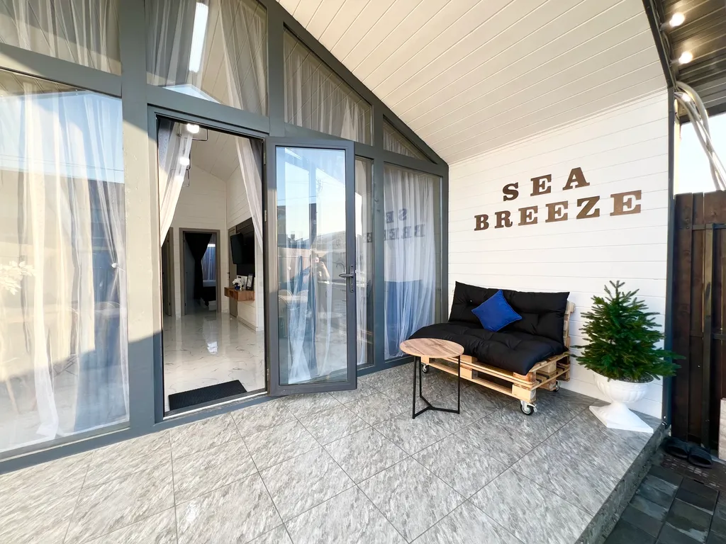 Коттеджи на берегу моря SEA BREEZE