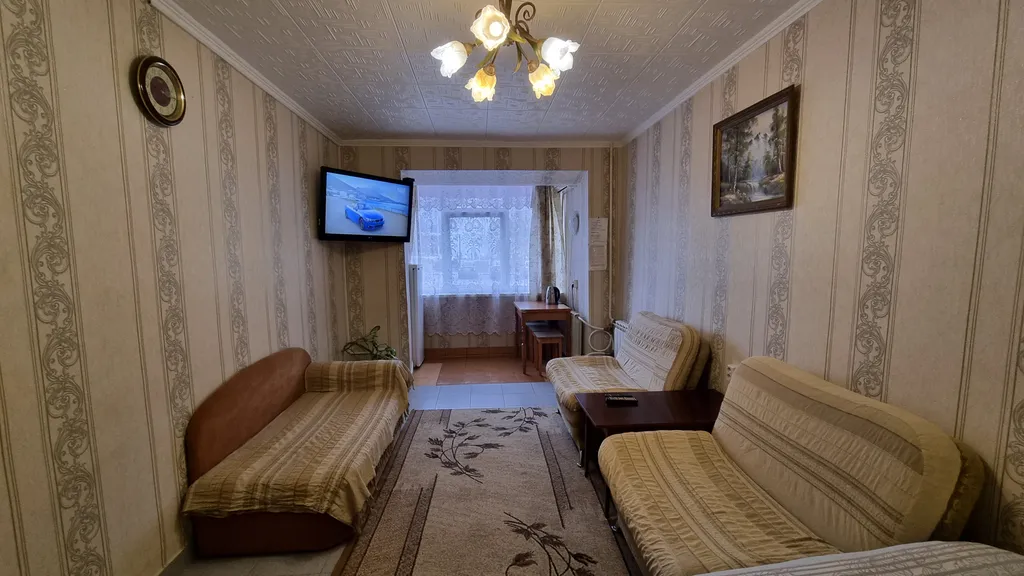 Однушка напротив ТРК МегаГринн