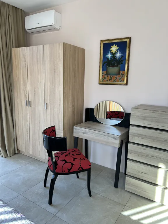 Семейные апартаменты с террасой и видом на горы