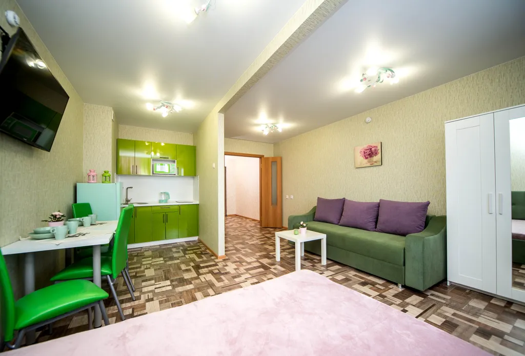 Уютная квартира на 17 этаже с видом на город — аренда посуточно в Красноярск