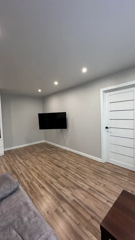 Уютная квартира с новый ремонтом в очень удобном районе