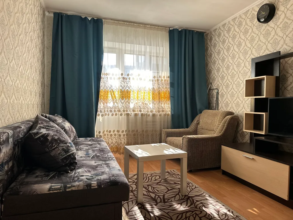 Пляж Нептун, бульвар Черняховского